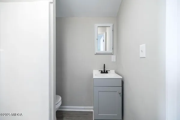 $240,000 | 2311 Gwendale Drive East, Lizella, GA 31052