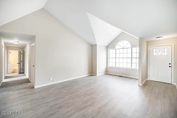 $240,000 | 2311 Gwendale Drive East, Lizella, GA 31052