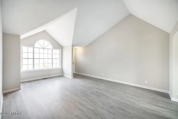 $240,000 | 2311 Gwendale Drive East, Lizella, GA 31052