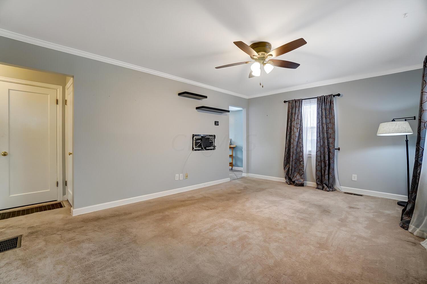 3100 Gerbert Road Columbus, OH 43224 - Photo 5 of 37 Gallery Image 5