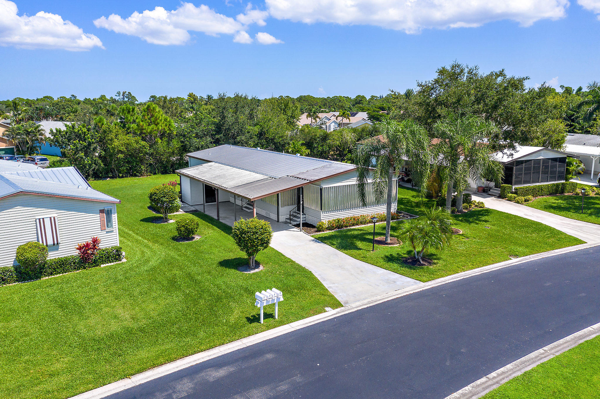 8933 Southwest Chevy Circle Stuart, FL 34997 - Photo 29 of 43 031-8933SwChevyCir-34997-FL-34997-small