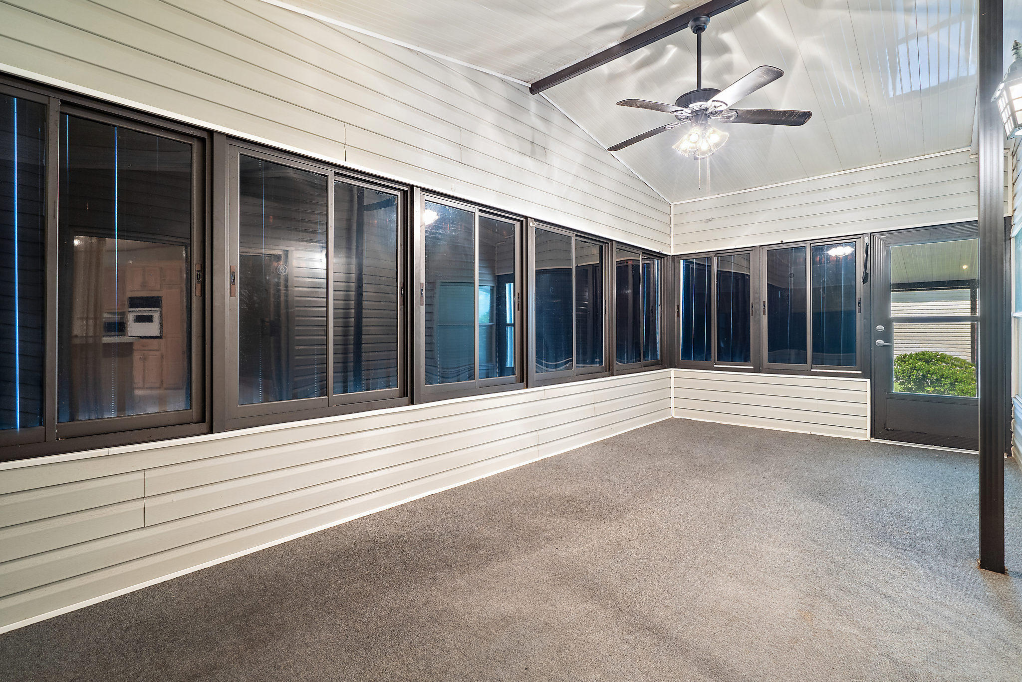 8933 Southwest Chevy Circle Stuart, FL 34997 - Photo 9 of 43 009-8933SwChevyCir-34997-FL-34997-small