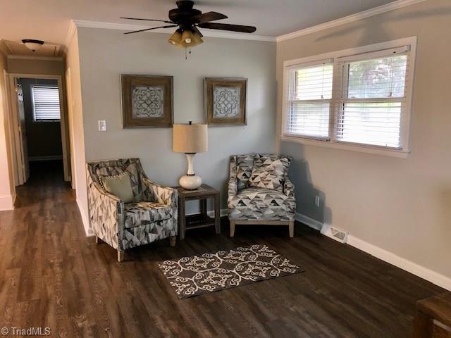 1602 Petty Road Graham, NC 27253 - Photo 7 of 15 1/2 Dining area for relaxing after a great meal.