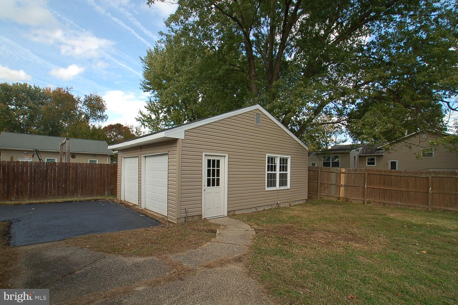 1210 Pinefield Road Newark, DE 19713 - Photo 5 of 32