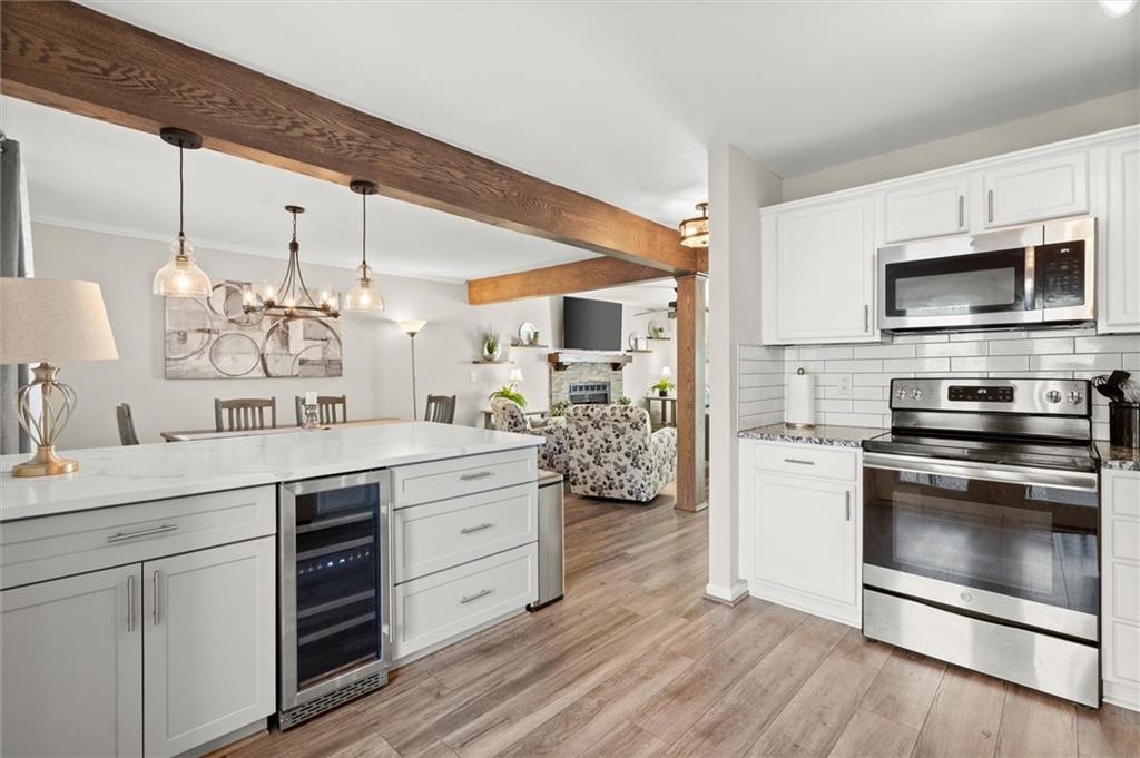 8933 Carroll Manor Drive Atlanta, GA 30350 - Photo 11 of 32