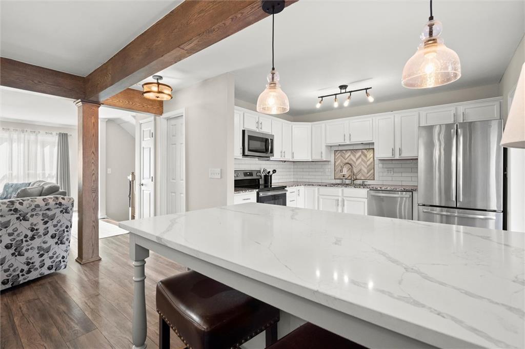 8933 Carroll Manor Drive Atlanta, GA 30350 - Photo 9 of 32