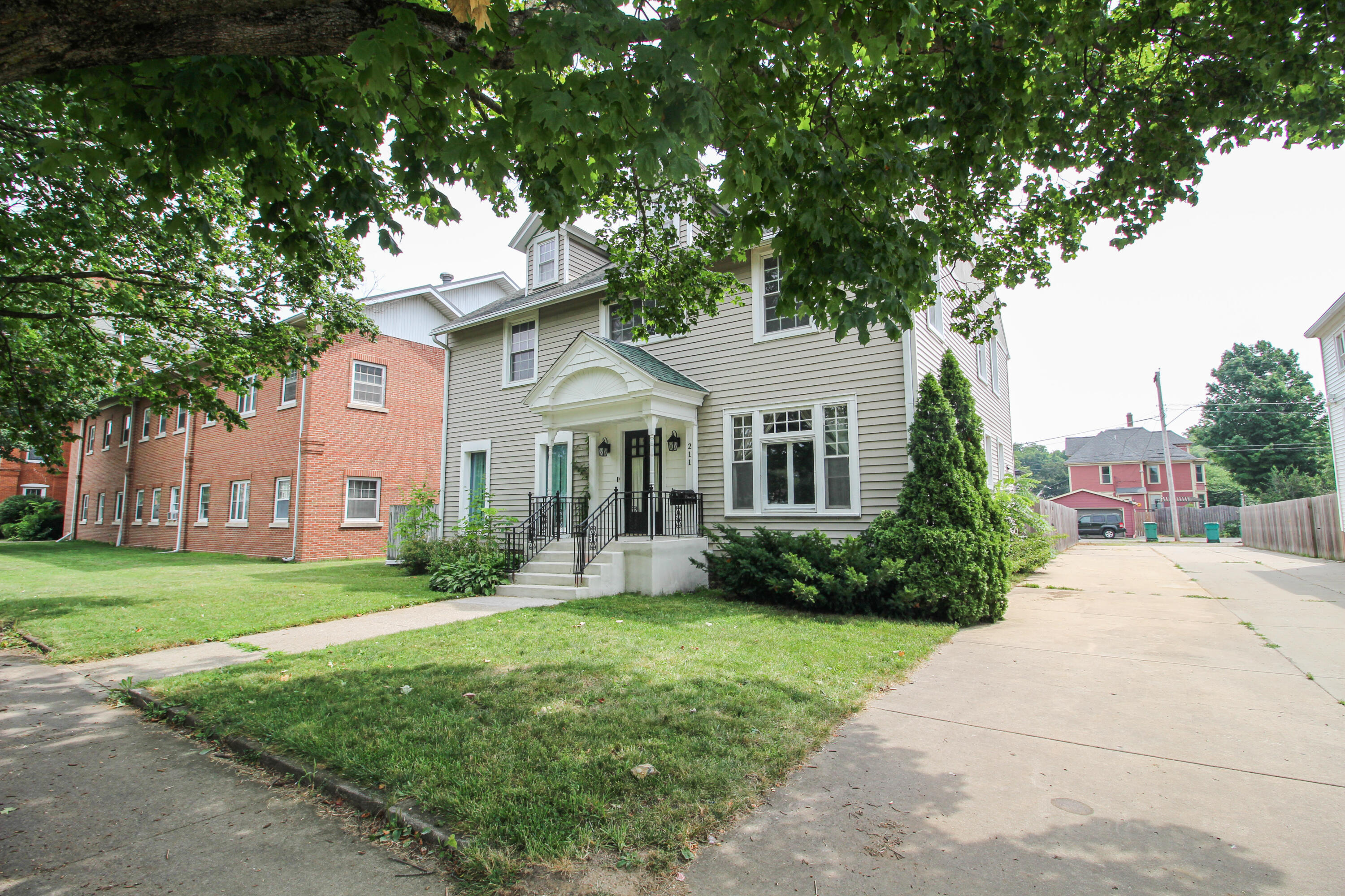 211 North Main Street Three Rivers, MI 49093 - Photo 3 of 56 N Main-4