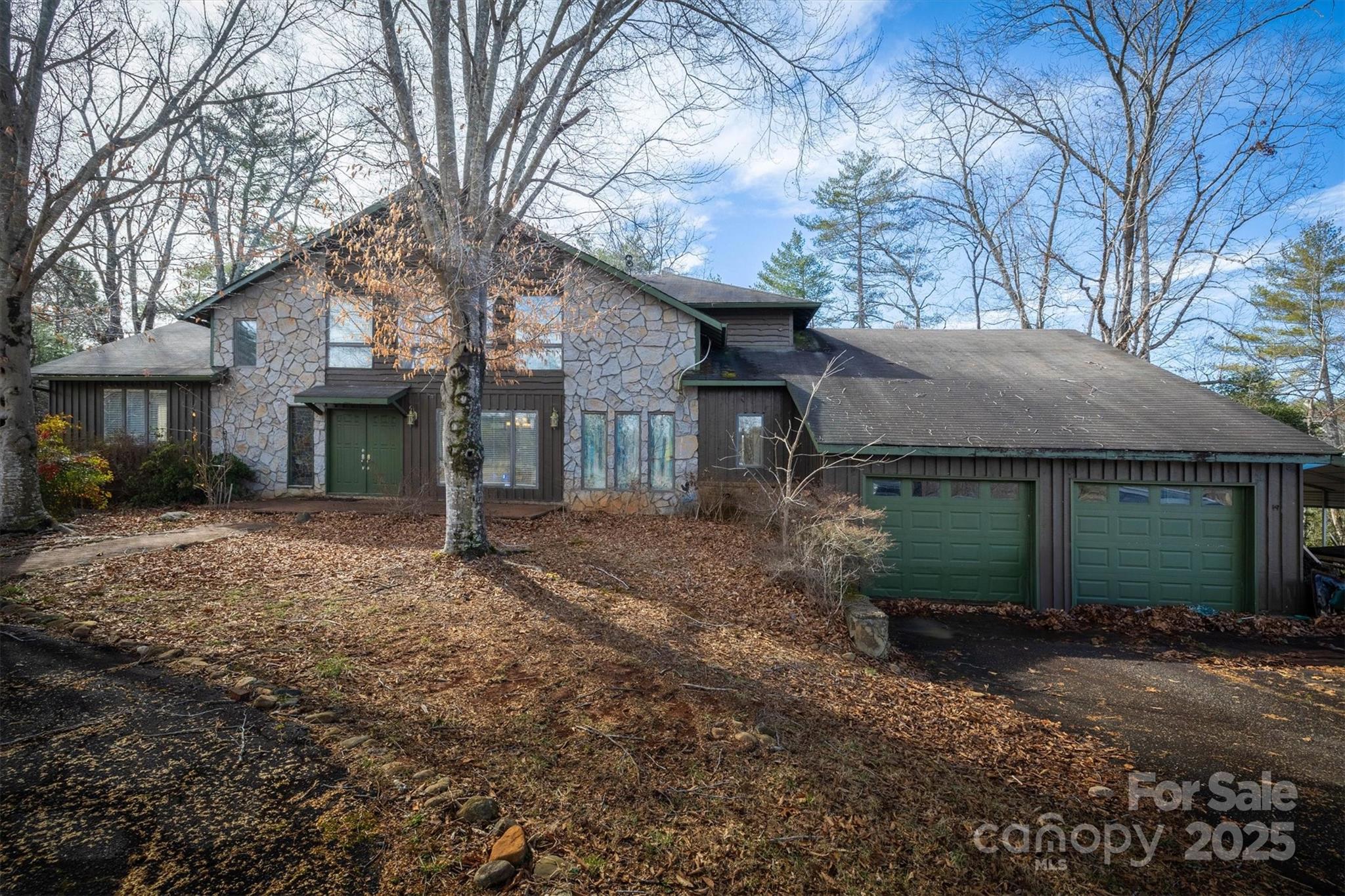 3827 River Road Morganton, NC 28655 - Photo 3 of 30 Gallery Image 3