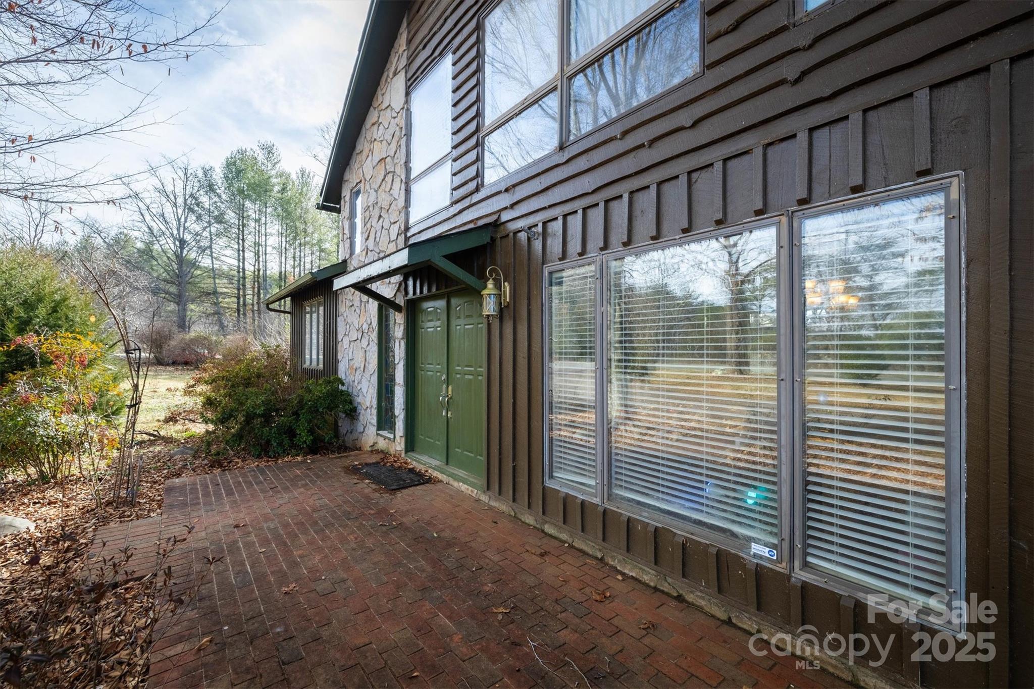 3827 River Road Morganton, NC 28655 - Photo 5 of 30 Gallery Image 5
