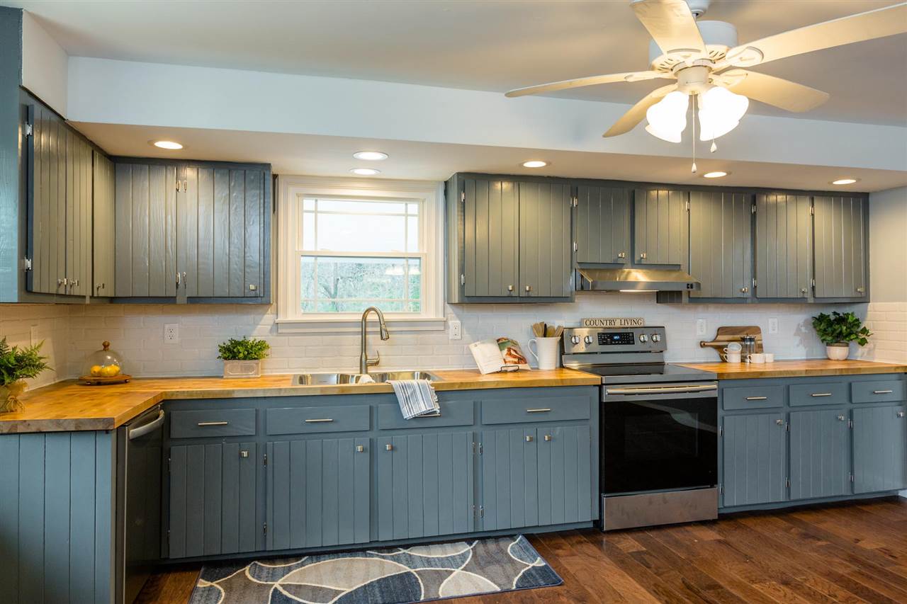 3301 Jollett Road Elkton, VA 22827 - Photo 4 of 35 Gallery Image 4