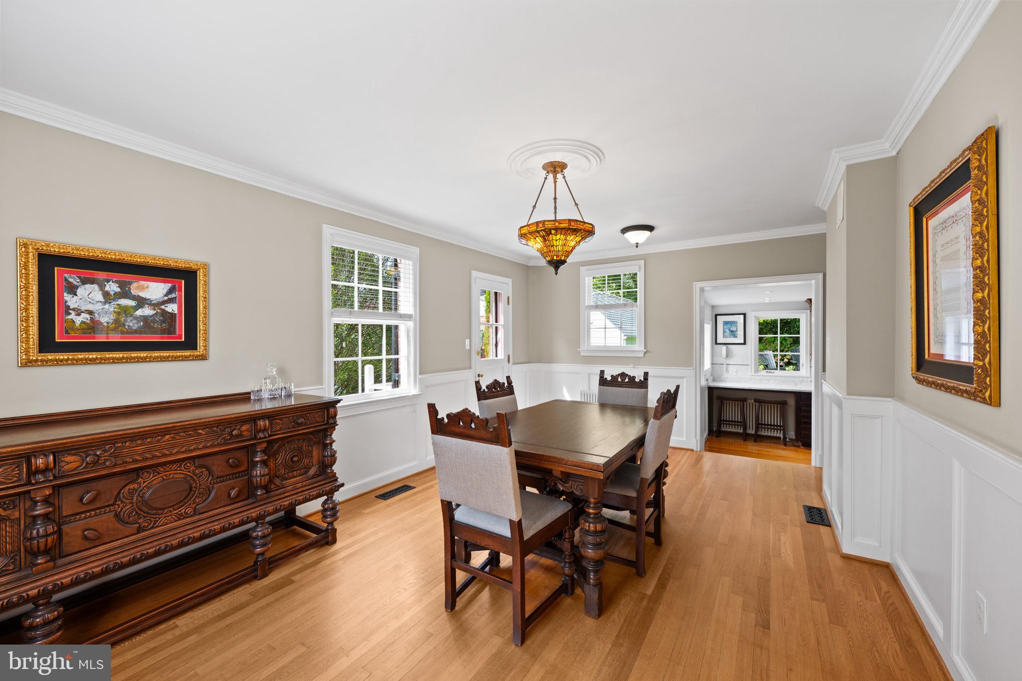 7802 Stratford Road Bethesda, MD 20814 - Photo 4 of 22 Gallery Image 4