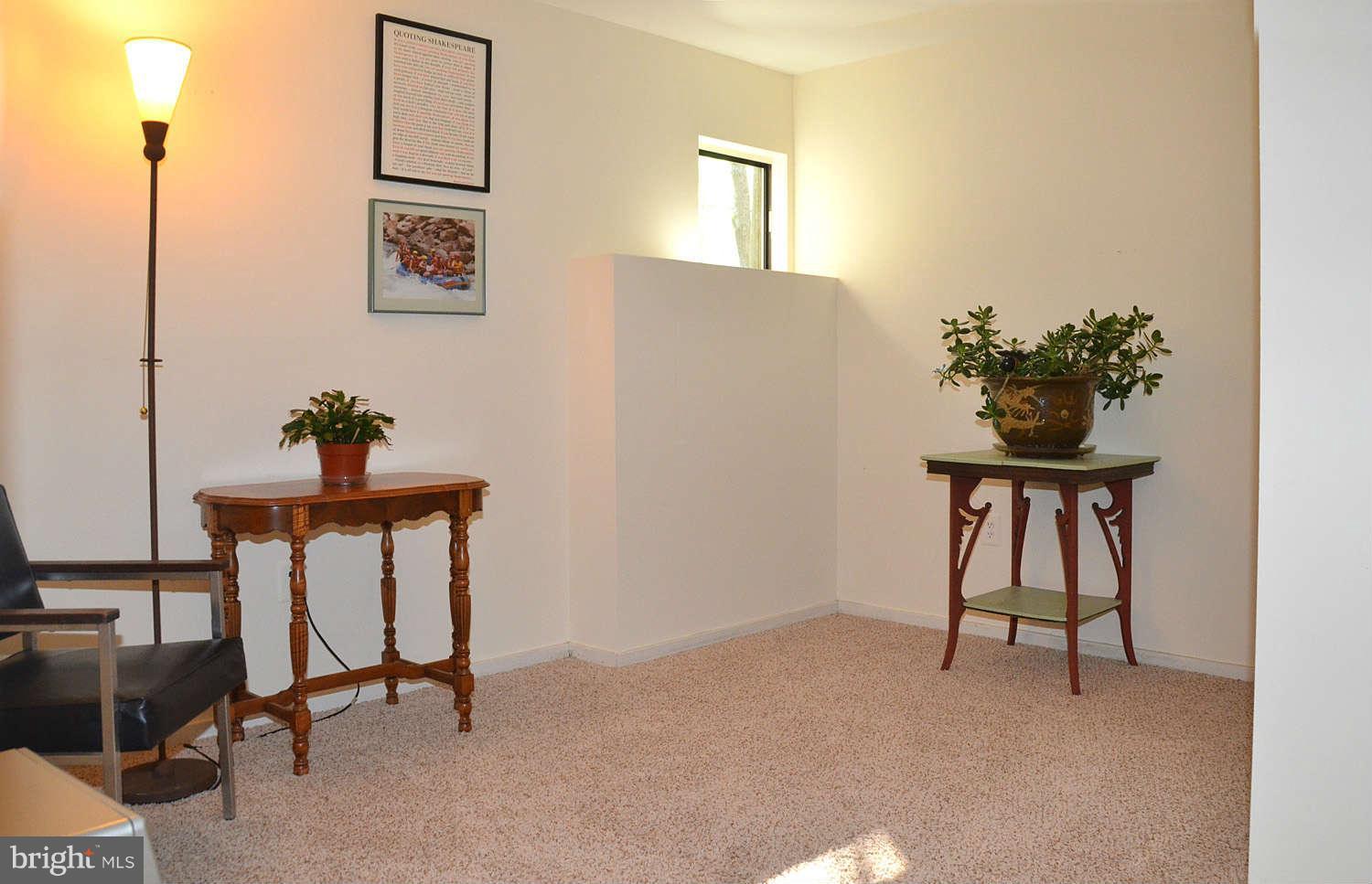 11503 Turnbridge Lane Reston, VA 20194 - Photo 25 of 30 Bedroom