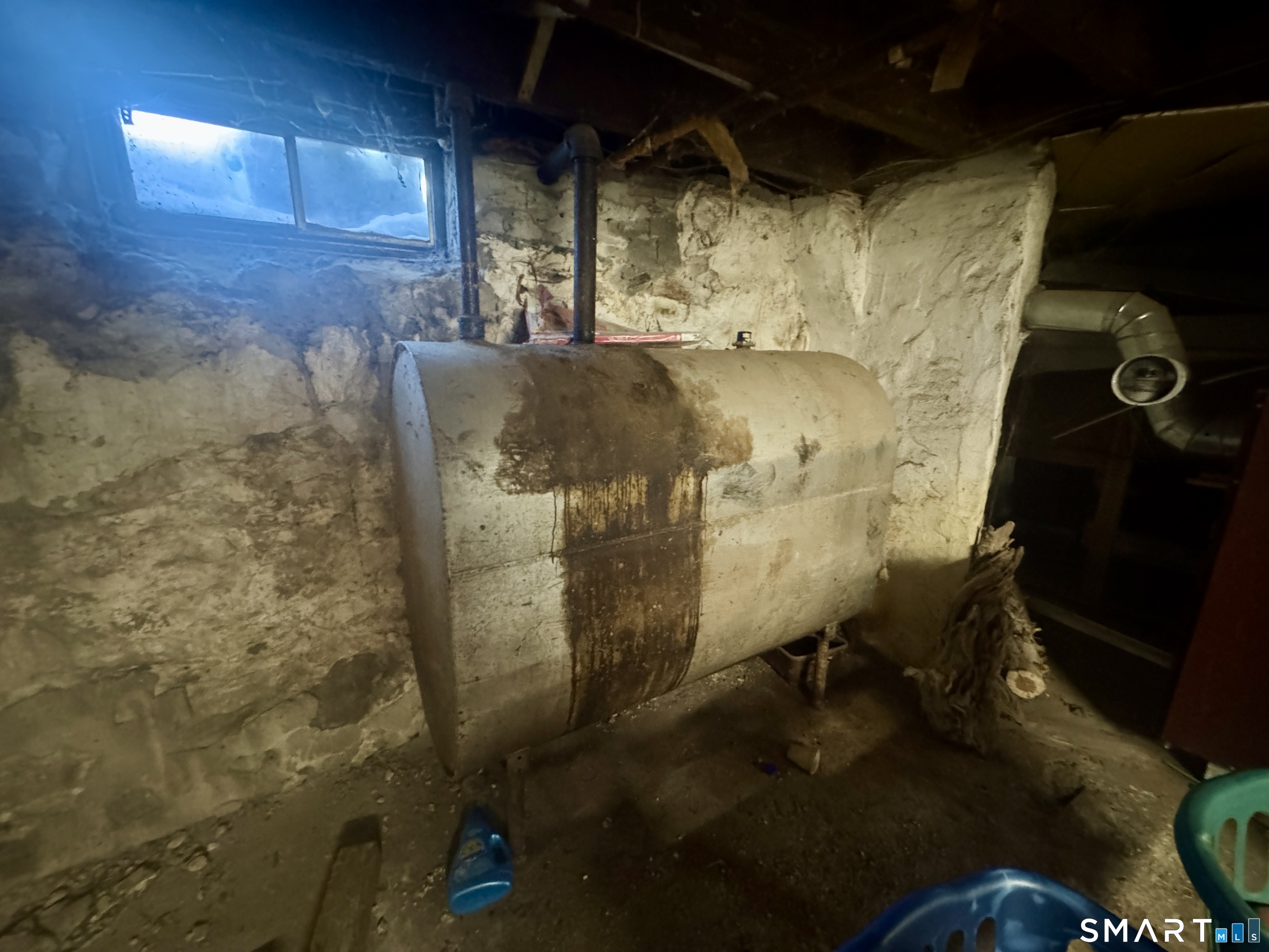 279 Putnam Pike Killingly, CT 06241 - Photo 33 of 39