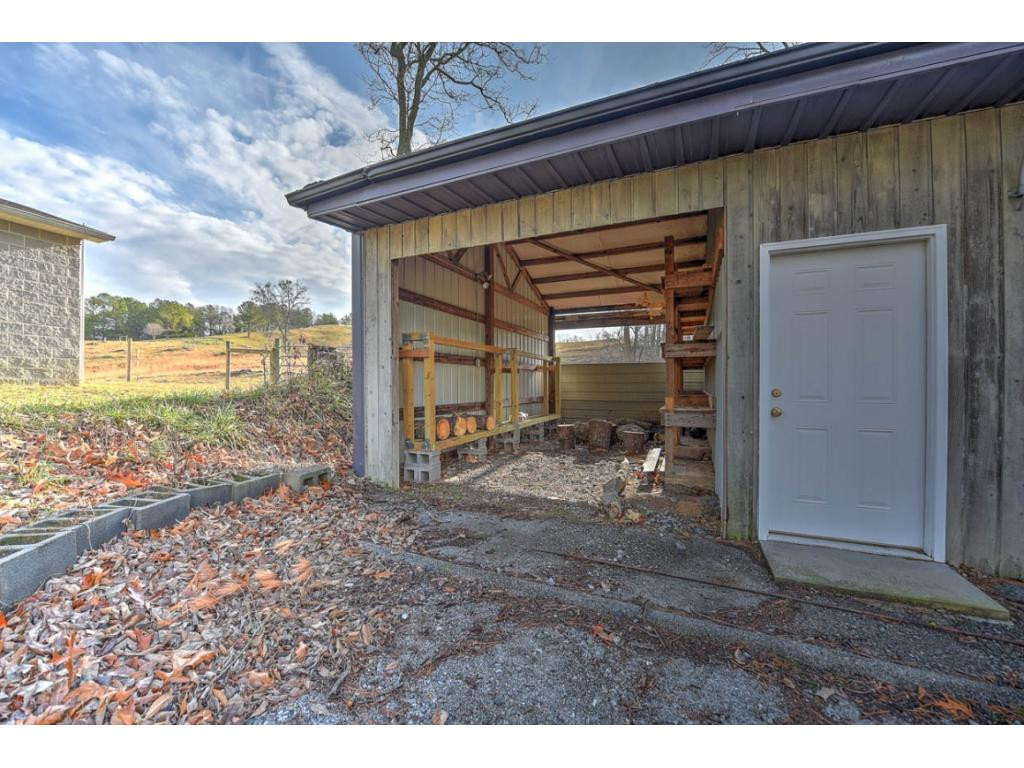 1801 Shipley Ferry Road Kingsport, TN 37663 - Photo 33 of 36 Photo 33