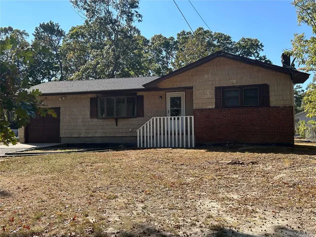 $3,400 | 70 J T Boulevard, Riverhead, NY 11901