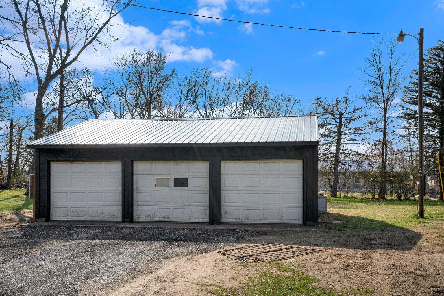 14090 Riverside Drive Constantine, MI 49042 - Photo 8 of 10 RS9
