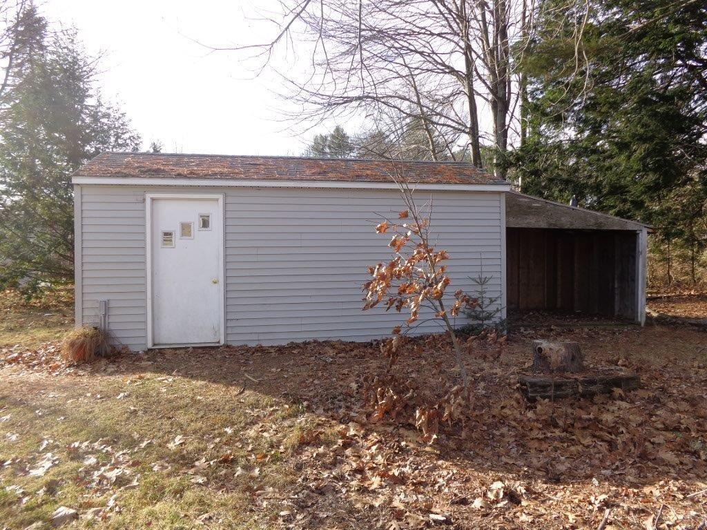 5 Rowe Court Freeport, ME 04032 - Photo 19 of 22 GARAGE/ SHED SIDEVIEW