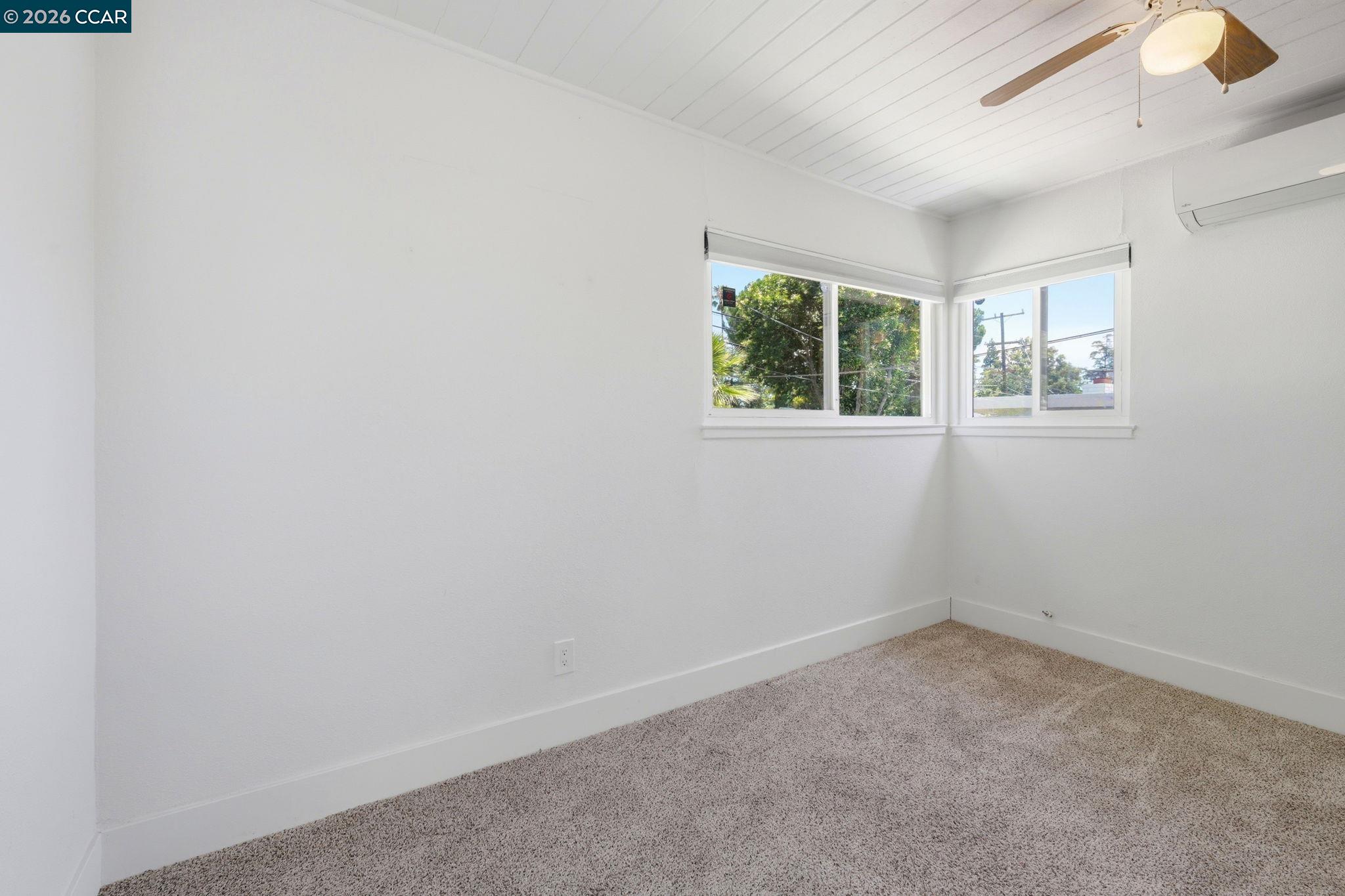 2082 Overhill Road Concord, CA 94520 - Photo 20 of 30