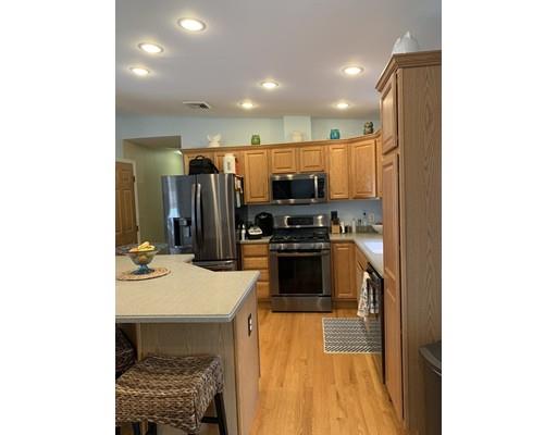 113 Primrose Street Fall River, MA 02720 - Photo 6 of 42 Gallery Image 6