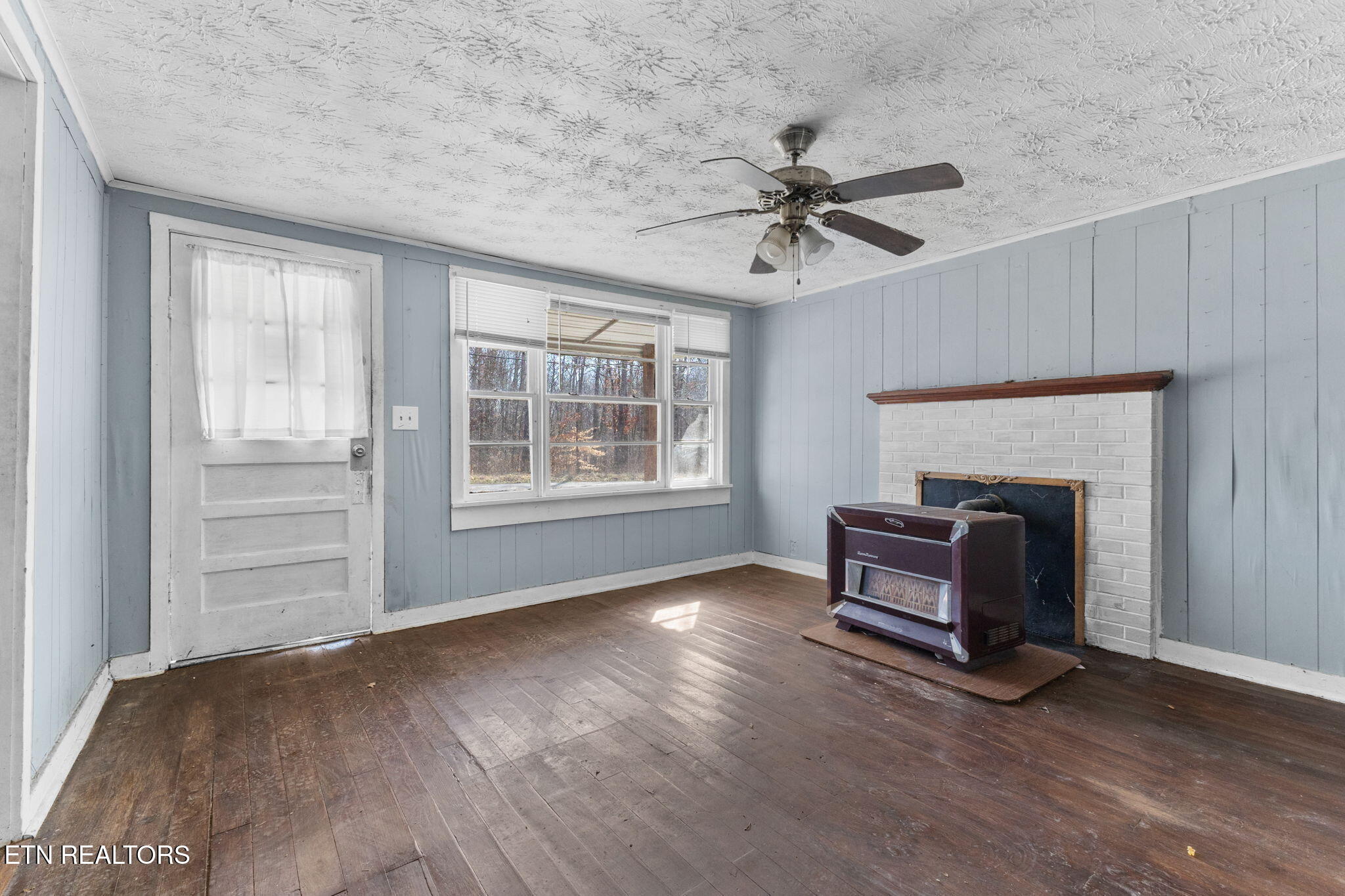 515 Millers Chapel Road Greeneville, TN 37745 - Photo 6 of 22 39-web-or-mls-3F1A7389