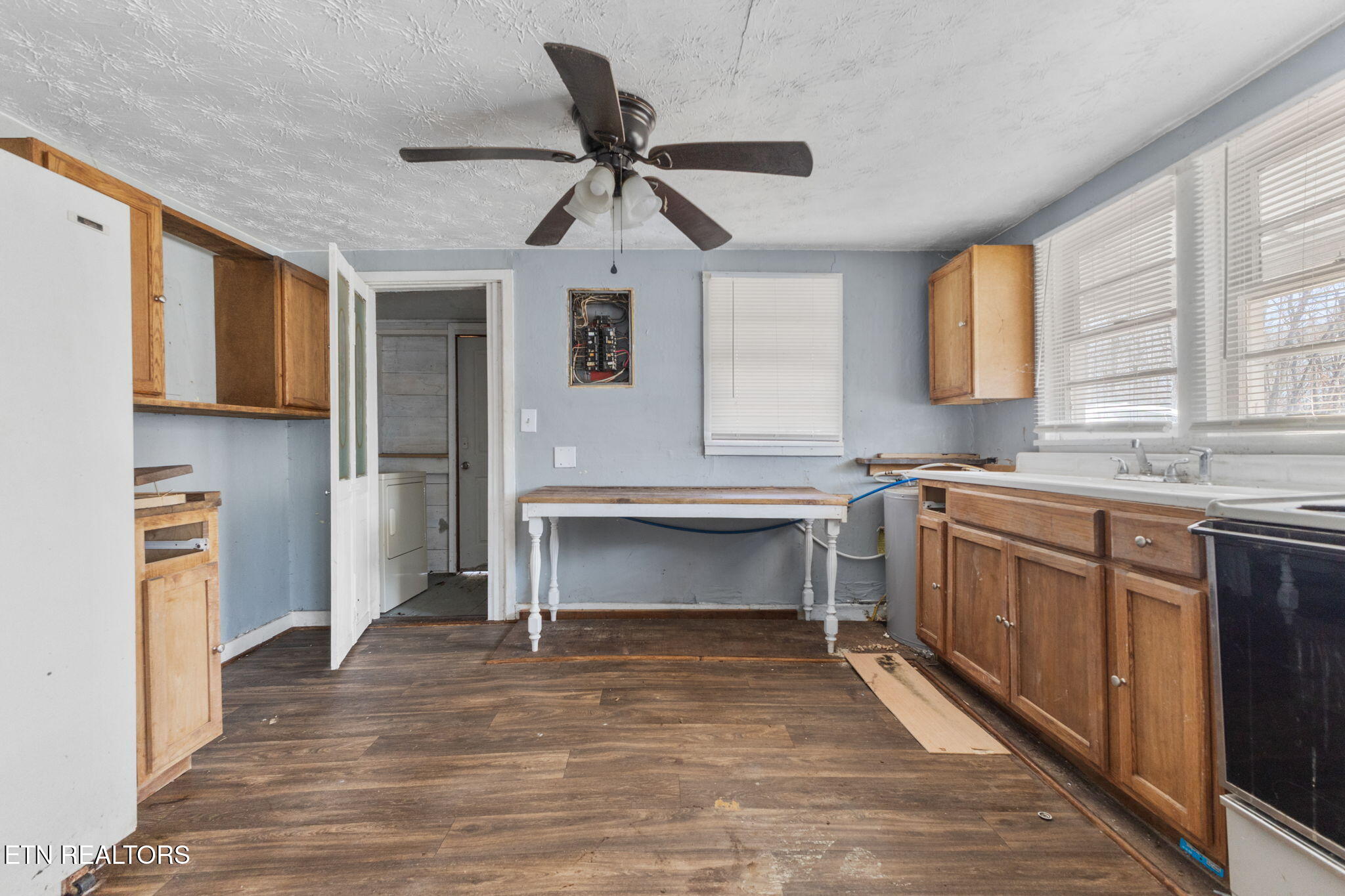 515 Millers Chapel Road Greeneville, TN 37745 - Photo 8 of 22 41-web-or-mls-3F1A7401