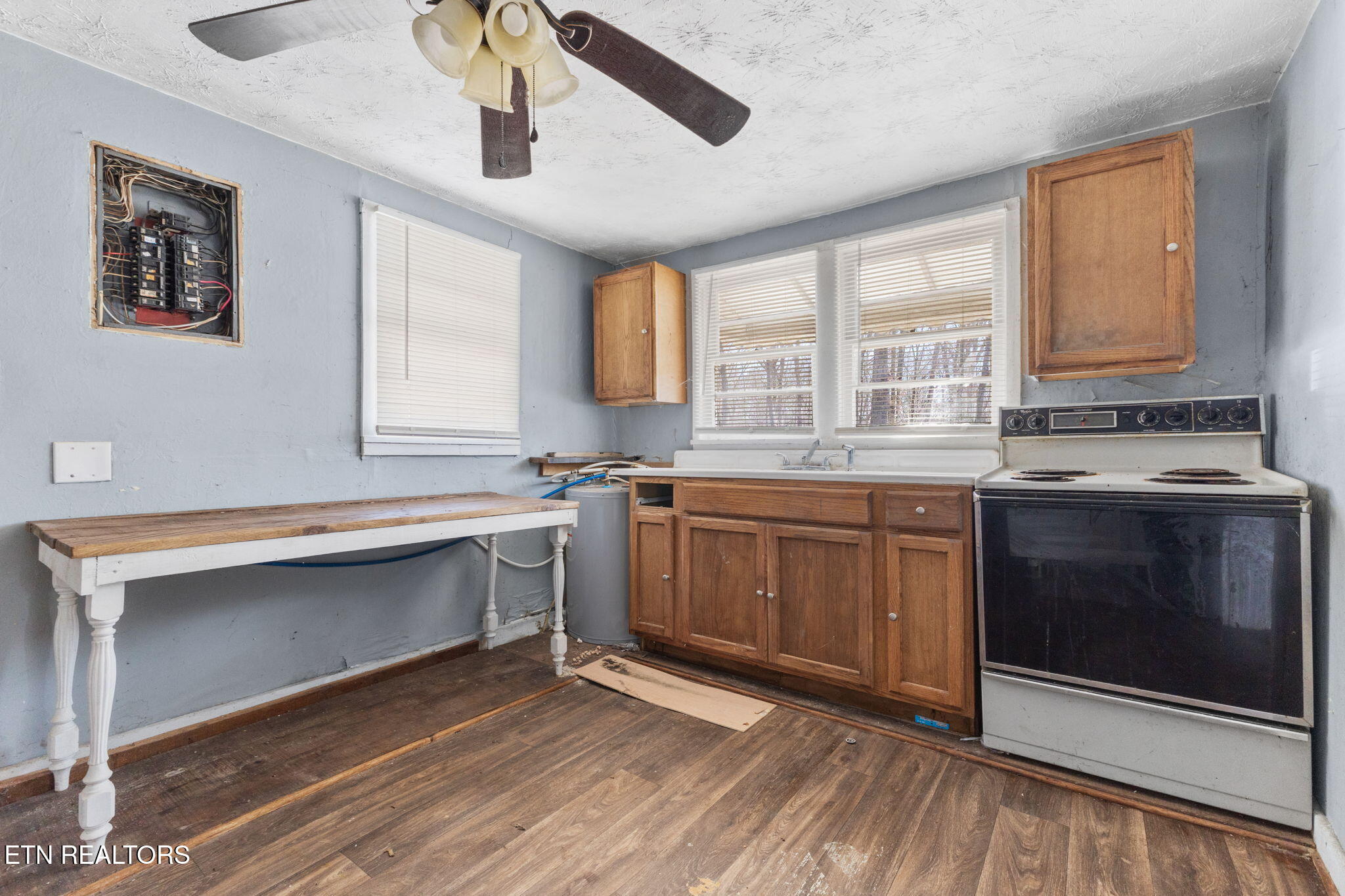 515 Millers Chapel Road Greeneville, TN 37745 - Photo 10 of 22 43-web-or-mls-3F1A7409