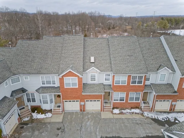 $3,900 | 28 Gordon Circle, Parsippany, NJ 07054