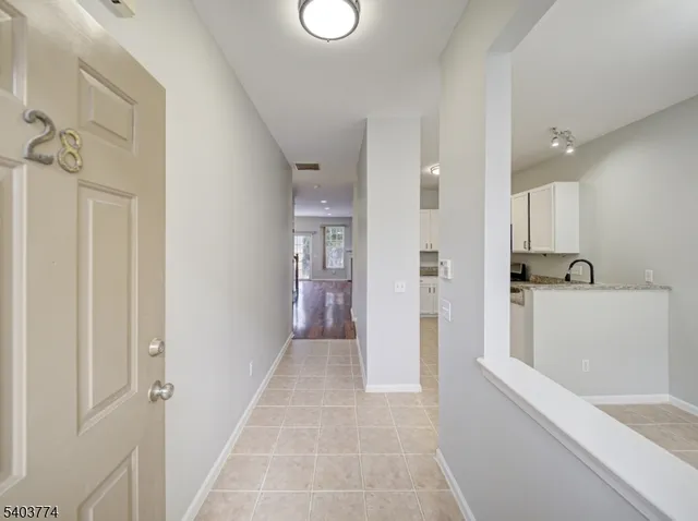 $3,900 | 28 Gordon Circle, Parsippany, NJ 07054