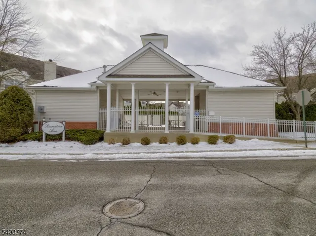 $3,900 | 28 Gordon Circle, Parsippany, NJ 07054