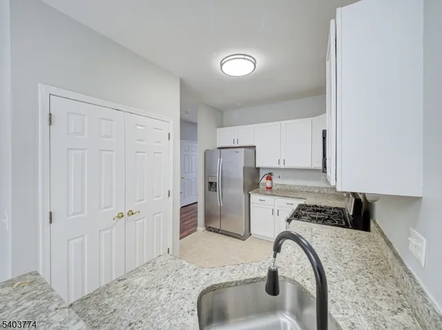 $3,900 | 28 Gordon Circle, Parsippany, NJ 07054