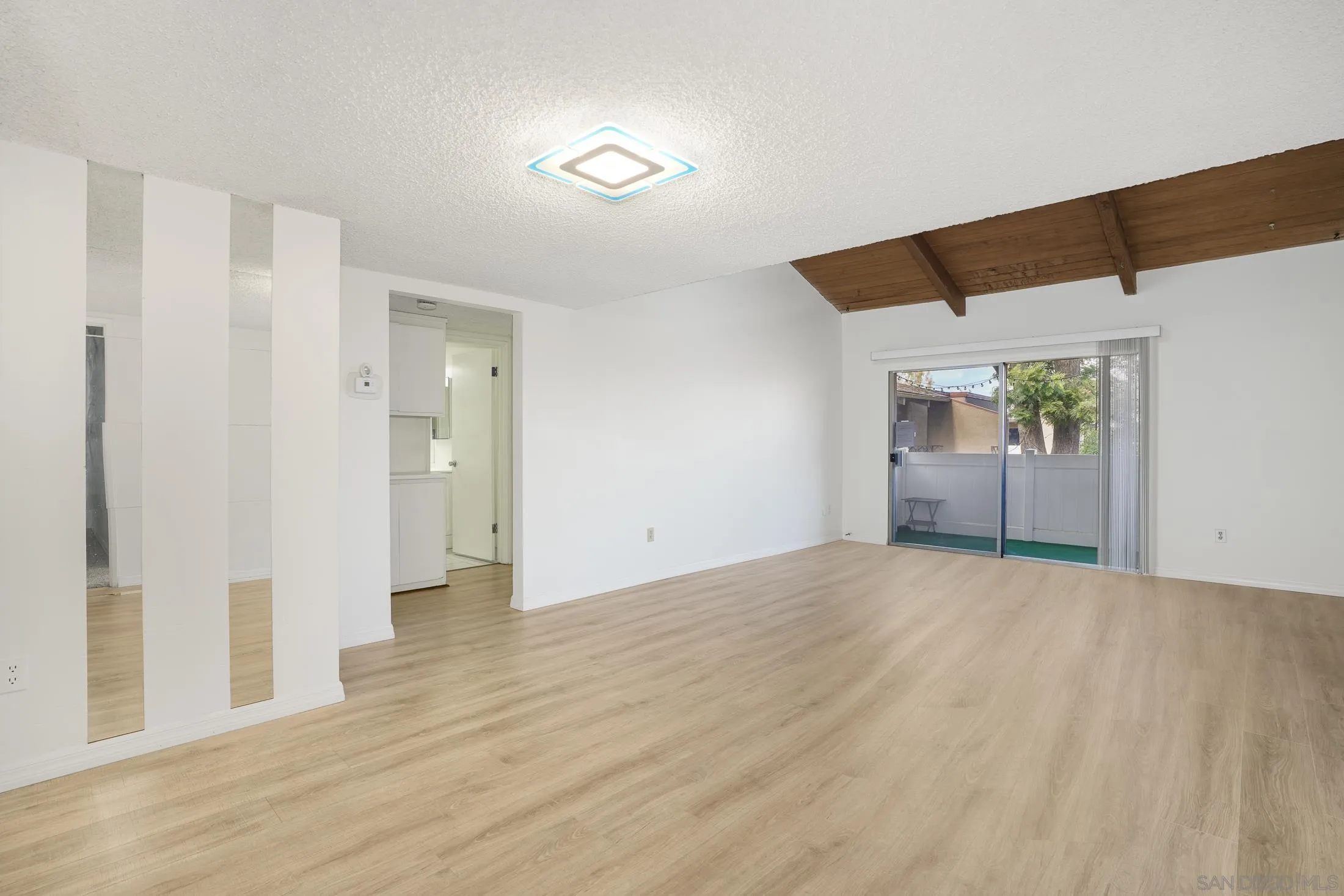 10331 Lindley Avenue, Unit 266 Porter Ranch, CA 91326 - Photo 4 of 30