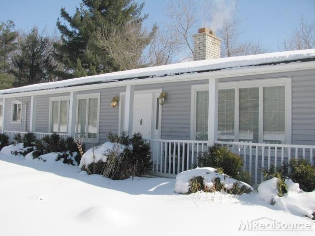 70 Townsend Road Leonard, MI 48367 - Photo 35 of 41