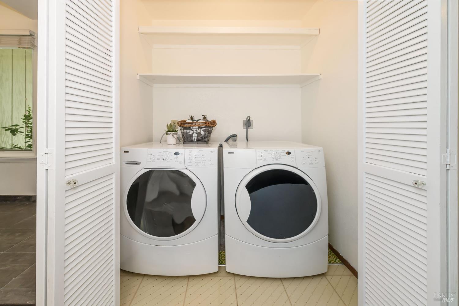 36 Schmidt Lane San Rafael, CA 94903 - Photo 17 of 31 a utility room with dryer and washer