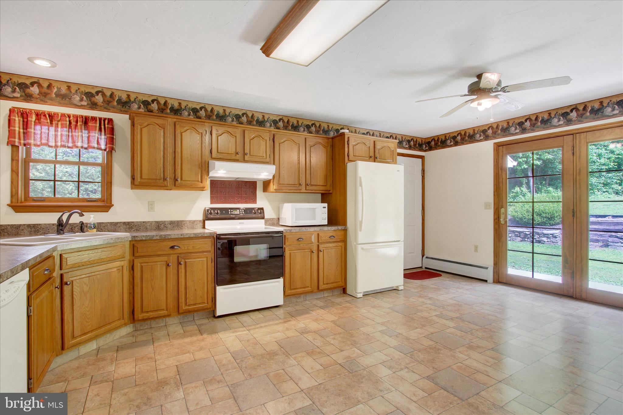 7208 Kopp Road Spring Grove, PA 17362 - Photo 5 of 35