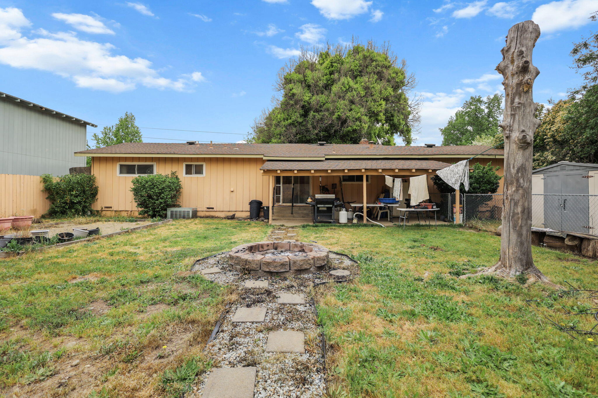 3414 Bardick Road Anderson, CA 96007 - Photo 28 of 36 Back of House