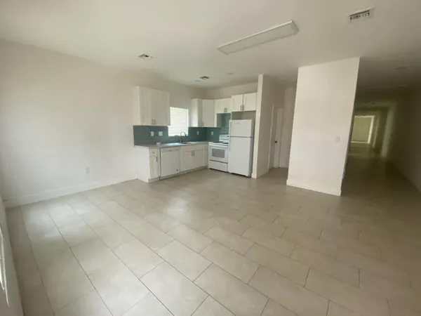 $3,400 | 2604 Northwest 20th Street, Fort Lauderdale, FL 33311