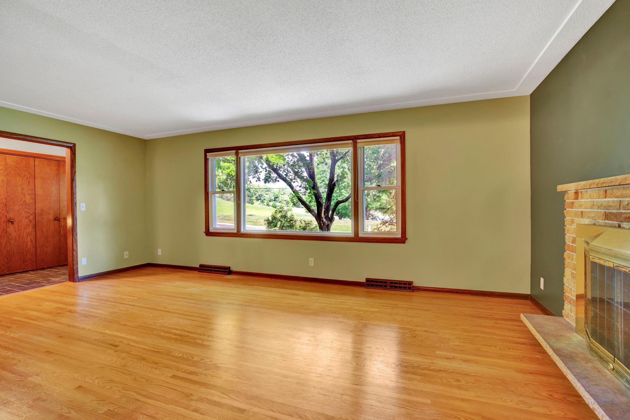 13855 Holly Road Eden Prairie, MN 55346 - Photo 15 of 37 Gallery Image 15