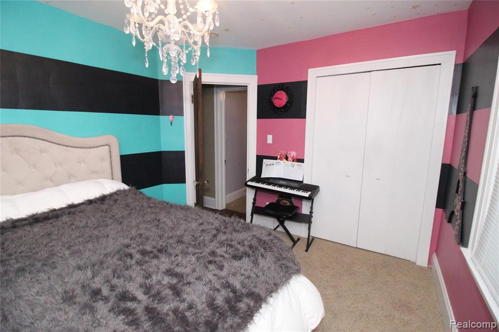 1376 Bedford Road Grosse Pointe Park, MI 48230 - Photo 36 of 49