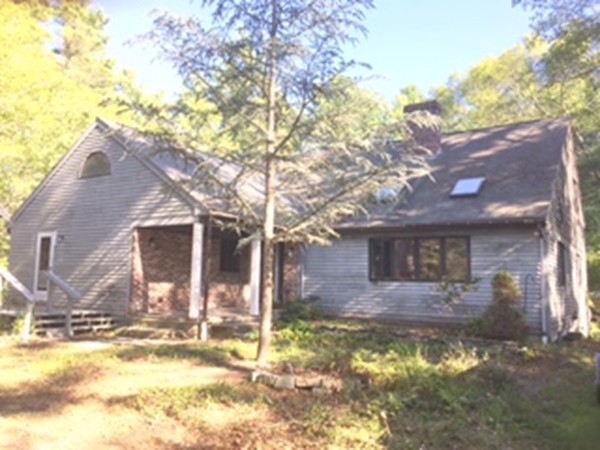 83 Hiller Road Rochester, MA 02770 - Photo 1 of 12
