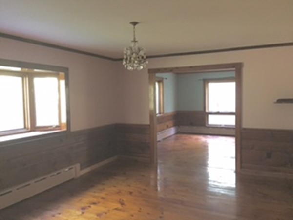 83 Hiller Road Rochester, MA 02770 - Photo 7 of 12
