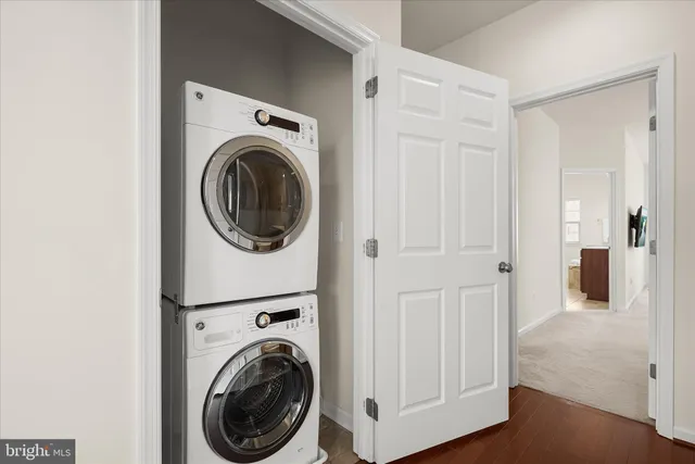 $629,000 | 213 Upper Brook Terrace, Purcellville, VA 20132