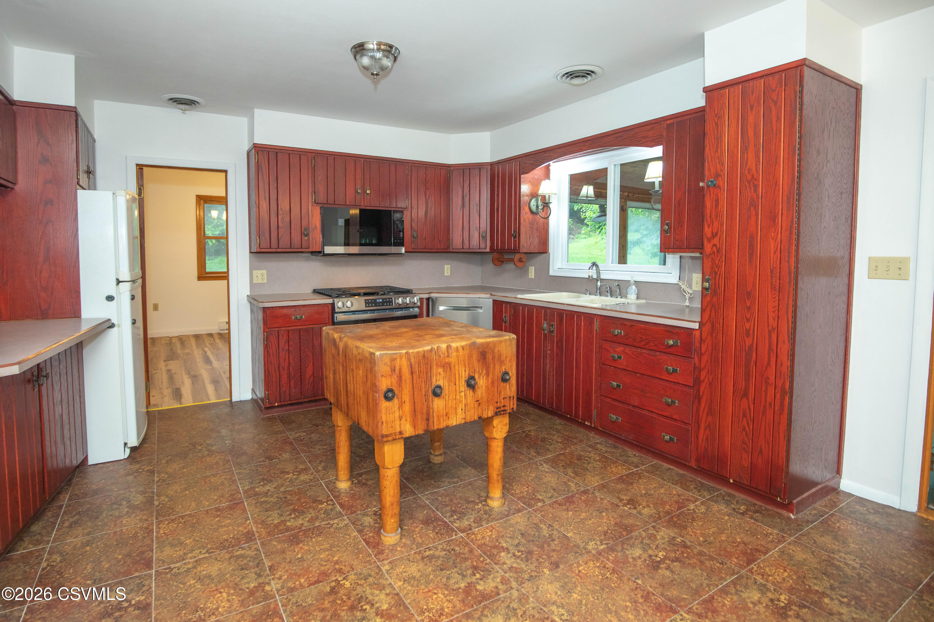 616 Pine Ridge Road Lewisburg, PA 17837 - Photo 7 of 45