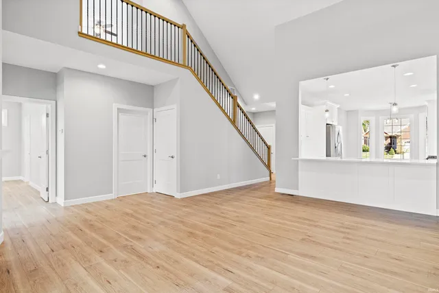 $589,000 | 935 West Baywood Drive, Bloomington, IN 47403