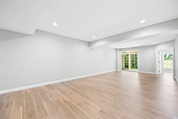 $589,000 | 935 West Baywood Drive, Bloomington, IN 47403