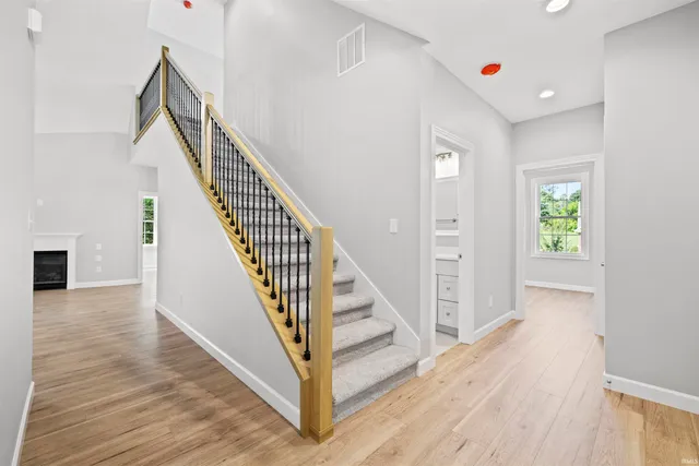 $589,000 | 935 West Baywood Drive, Bloomington, IN 47403