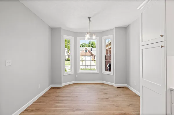 $589,000 | 935 West Baywood Drive, Bloomington, IN 47403