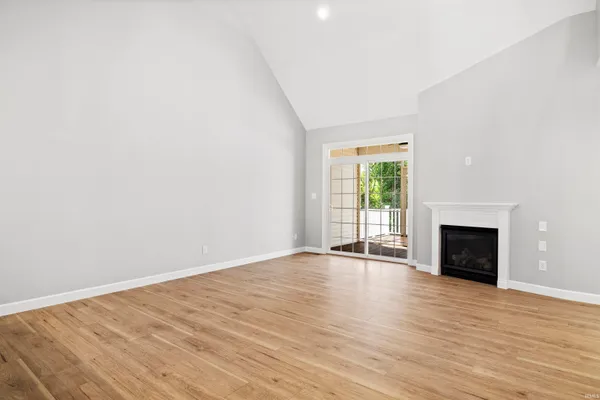 $589,000 | 935 West Baywood Drive, Bloomington, IN 47403