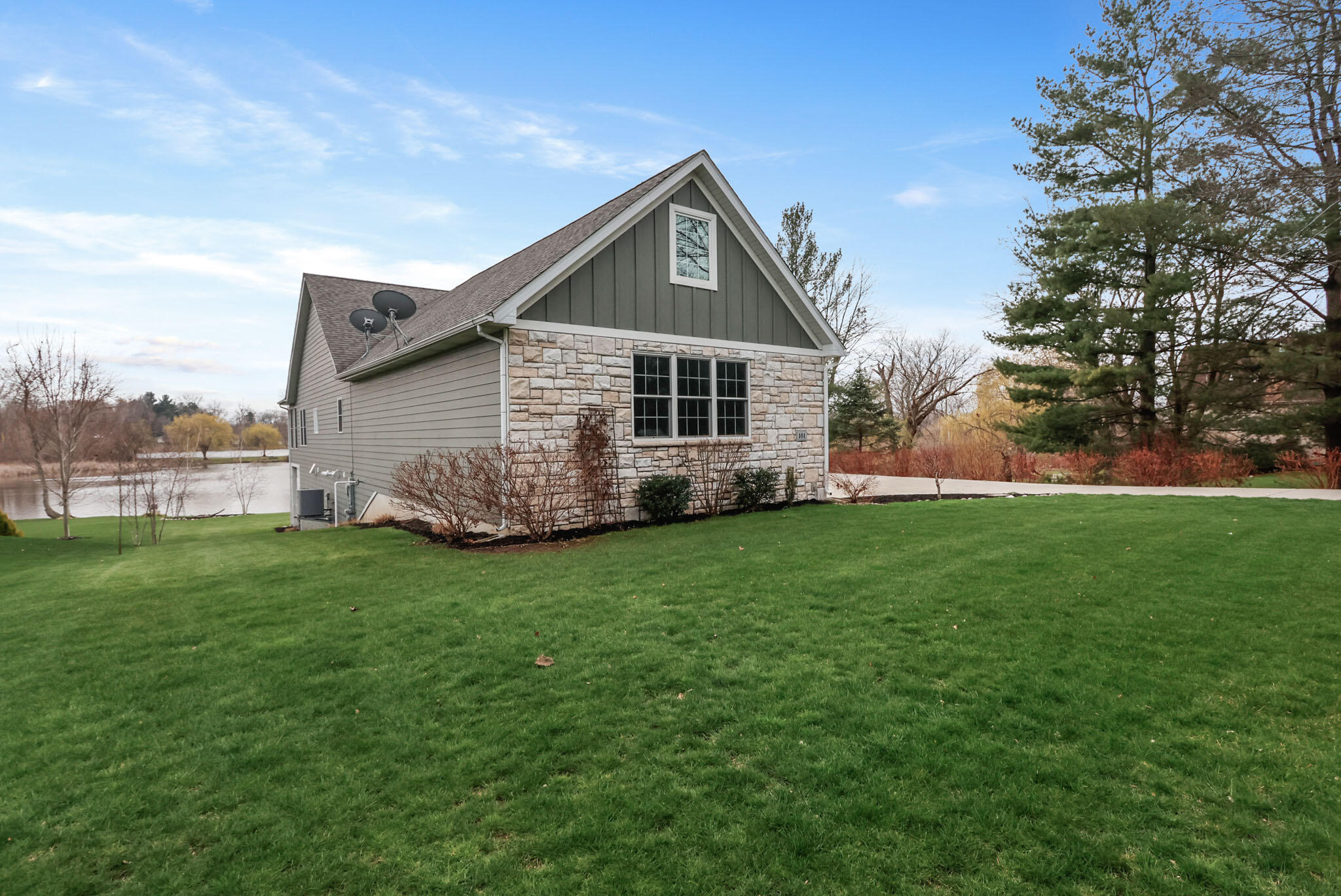 101 Rail Road Chesterton, IN 46304 - Photo 5 of 62 2048x1368