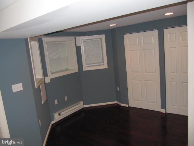 1841 California Street Northwest Washington, DC 20009 - Photo 3 of 9 Living Room