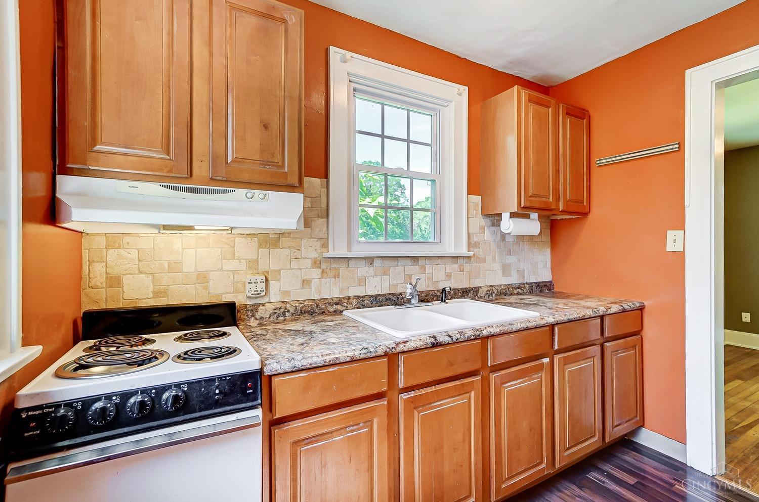 525 Fleming Road Cincinnati, OH 45231 - Photo 19 of 50